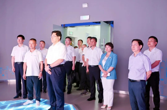 聽建議，提信心 | 湖南省委常委、省統(tǒng)戰(zhàn)部部長(zhǎng)隋忠誠(chéng)開展民營(yíng)企業(yè)調(diào)研工作